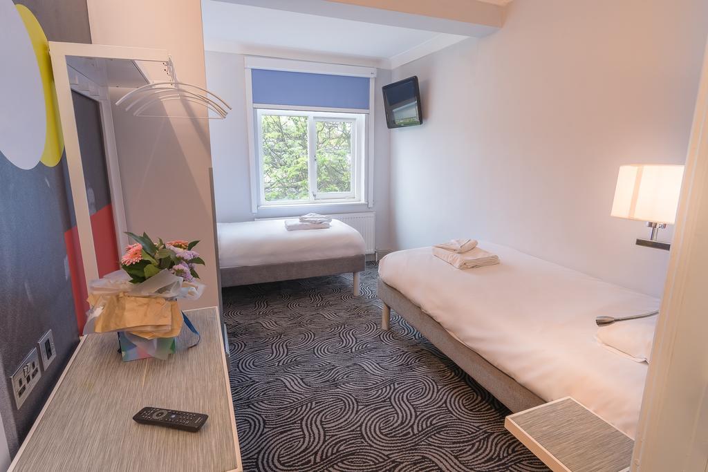 Victoria Inn Λονδίνο Εξωτερικό φωτογραφία
