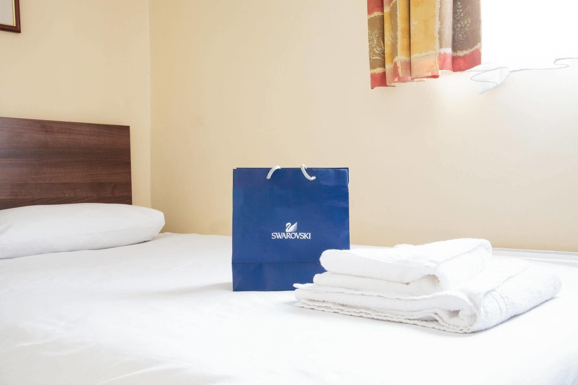 Victoria Inn Λονδίνο Εξωτερικό φωτογραφία